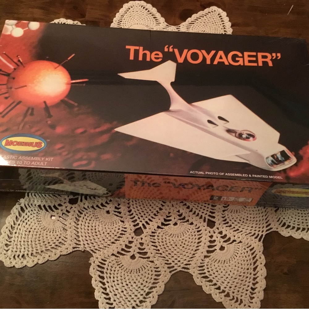 The Voyager model kit